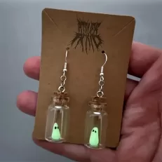 glow in the dark ghost